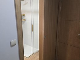 Puerta corredera en baño - Vilagarcía de Arousa